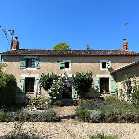 Bed and Breakfast 2 Chez Tabuteau Plaisance  Экстерьер фото